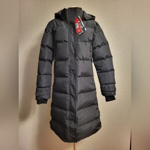 NWT Canada Weather Gear Black Puffer Jacket Size Medium